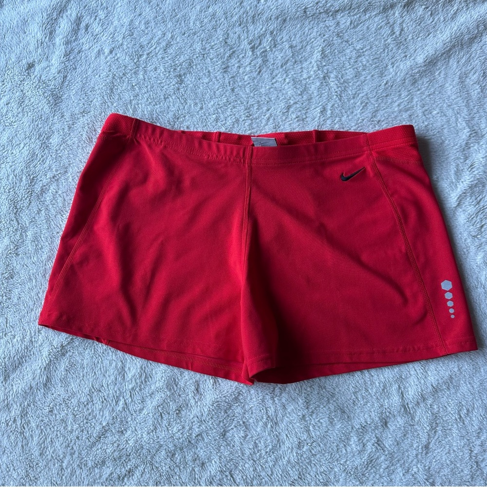 Nike Women’s Running Athletic Red Shorts Drawstring Waist Dri-Fit L 3” NWT